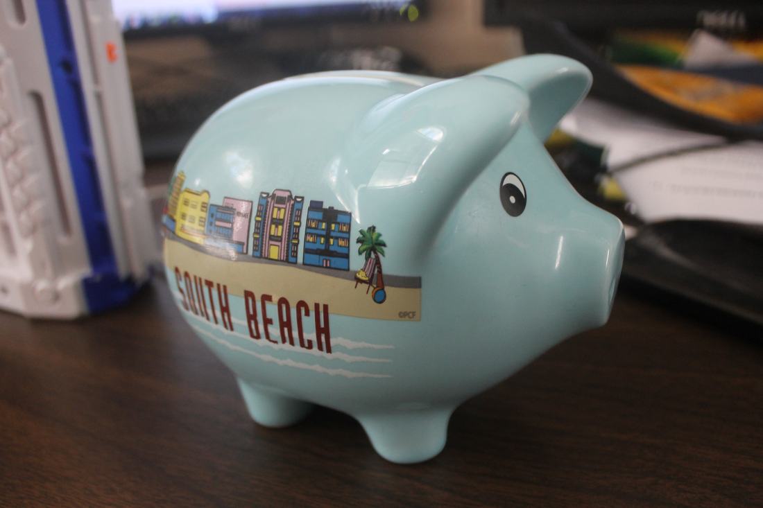 A pink piggy bank